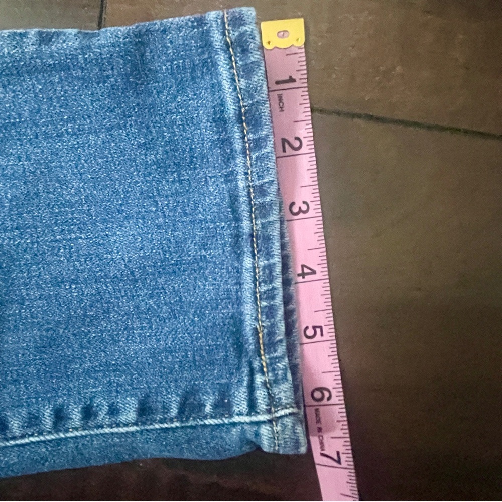 LEVIS 724 HIGH RISE STRAIGHT Jeans zipper and Button Closure Medium Wash - Picture 10 of 15
